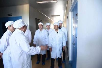 民革华南理工大学支部组织食品专家到怀集考察食品产业发展情况