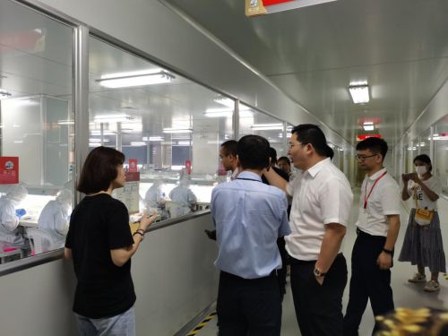 在研讨中进步 中国食品发酵工业研究院一行参访燕之屋透明工厂